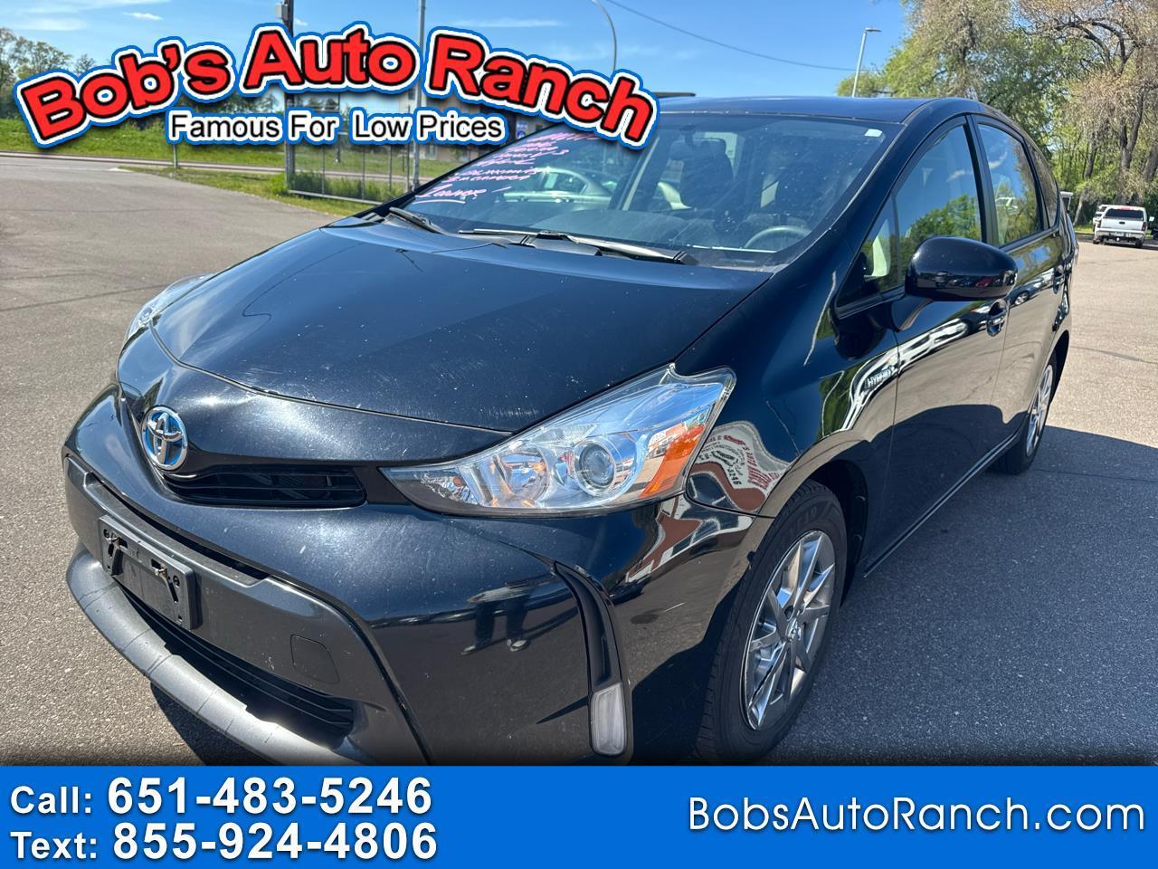Toyota Prius V 5dr Wgn Three (Natl) 2016