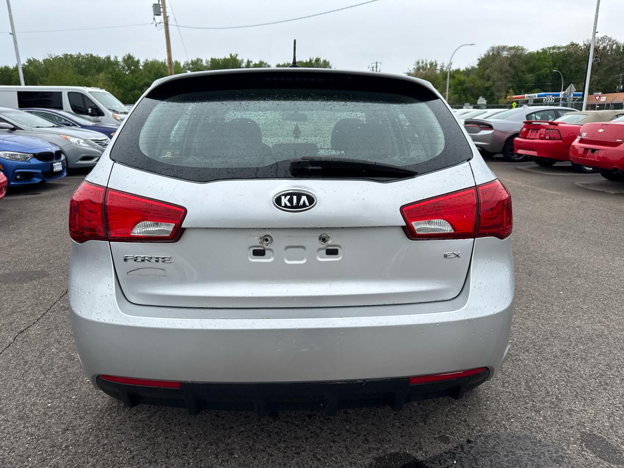 Kia Forte 5-Door 5dr HB EX 2013
