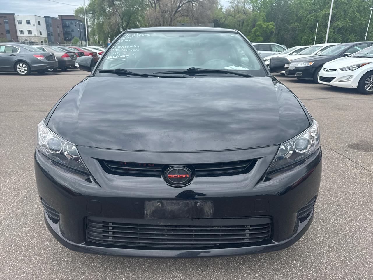 Scion tC 2dr HB Man (Natl) 2012
