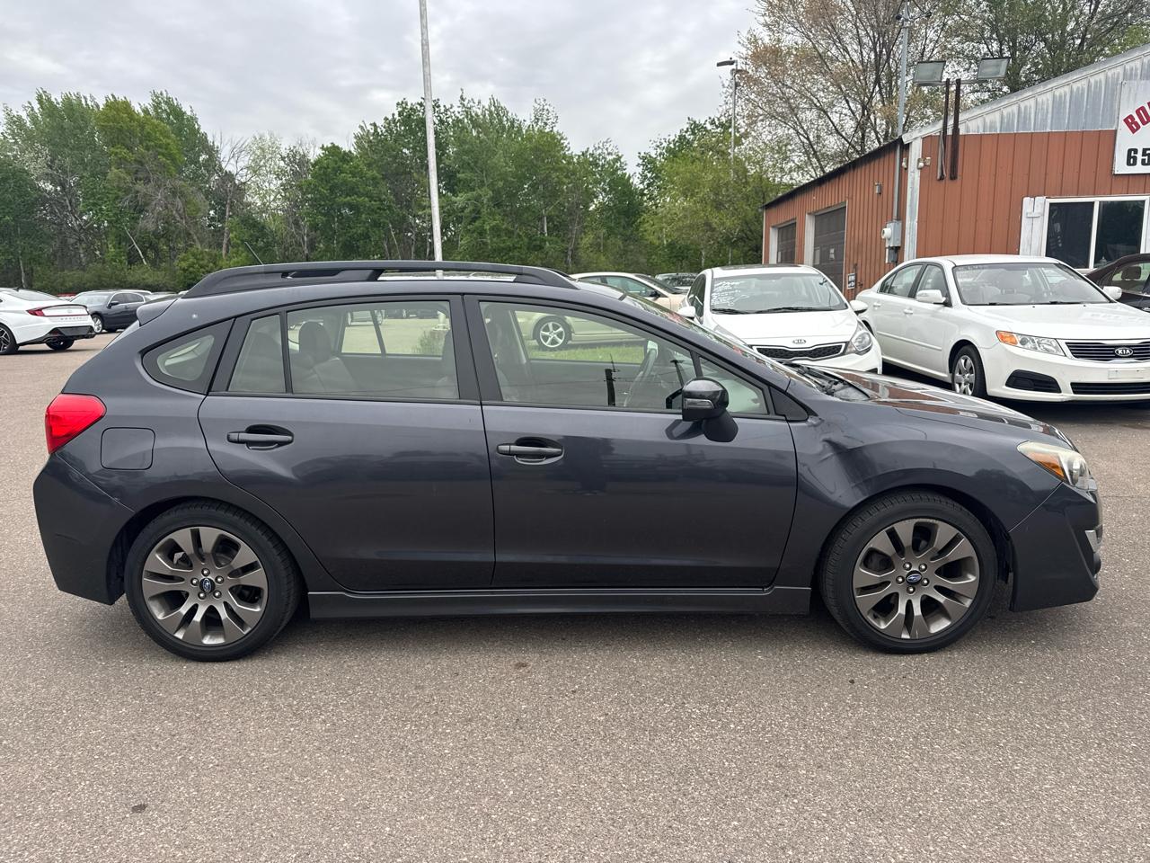 Subaru Impreza Wagon 5dr CVT 2.0i Sport Limited 2015