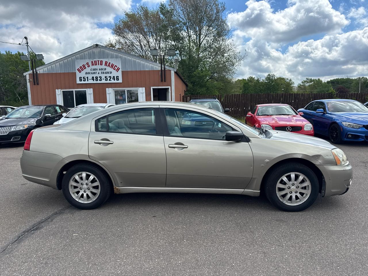 Mitsubishi Galant 4dr Sdn ES 2008