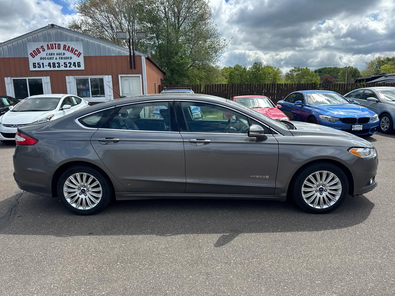 Ford Fusion 4dr Sdn SE Hybrid FWD 2014