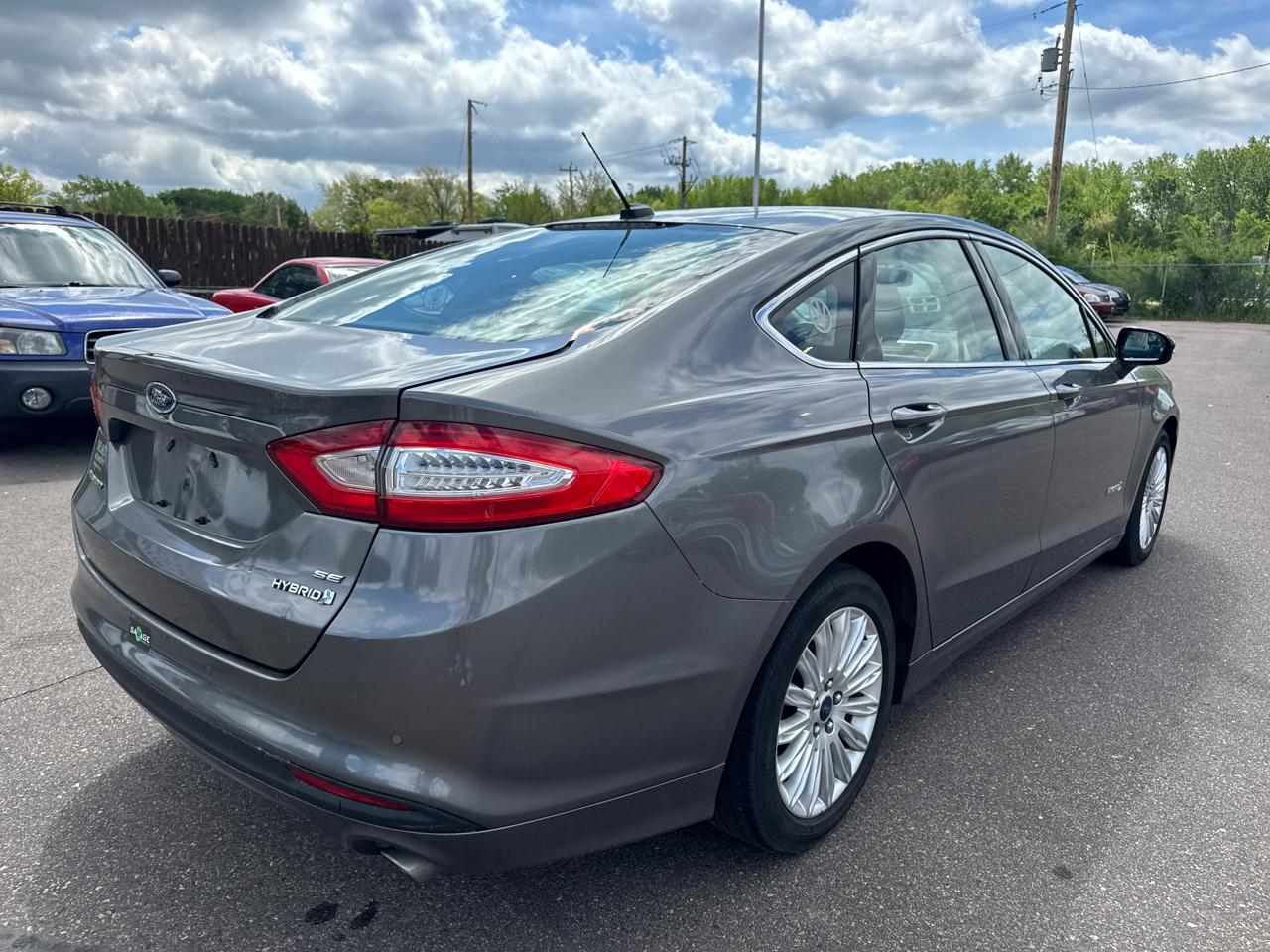 Ford Fusion 4dr Sdn SE Hybrid FWD 2014