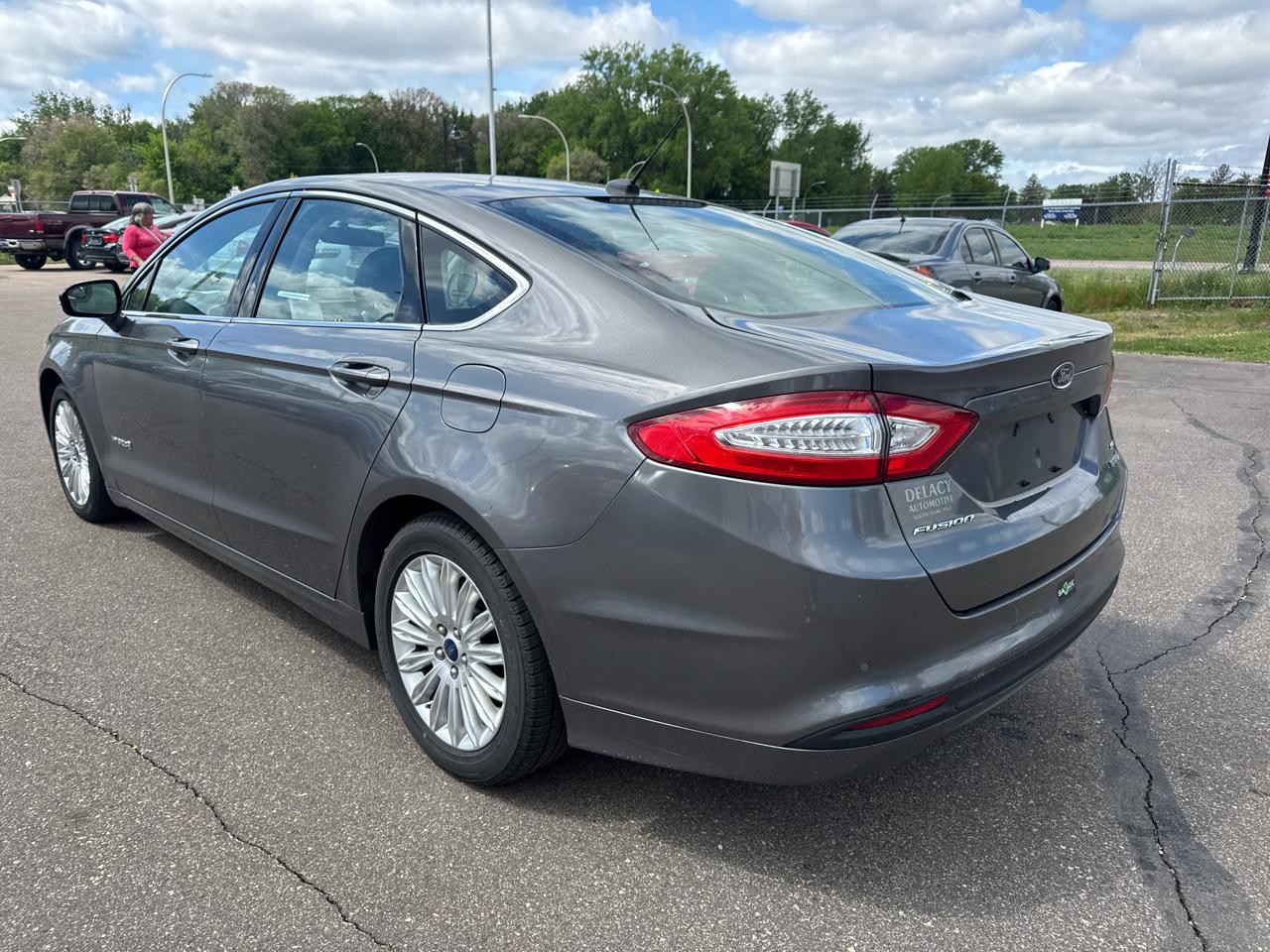 Ford Fusion 4dr Sdn SE Hybrid FWD 2014