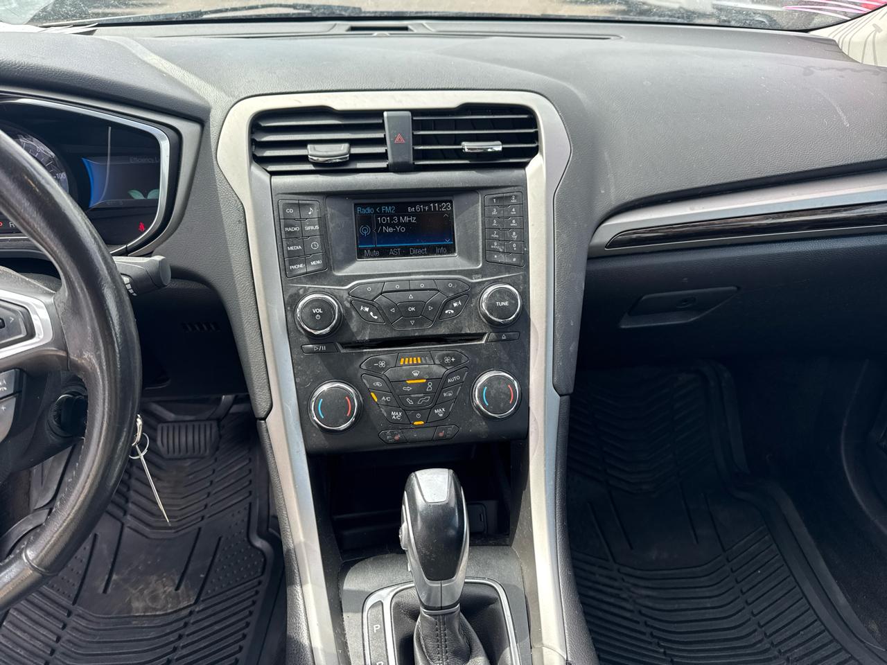 Ford Fusion 4dr Sdn SE Hybrid FWD 2014