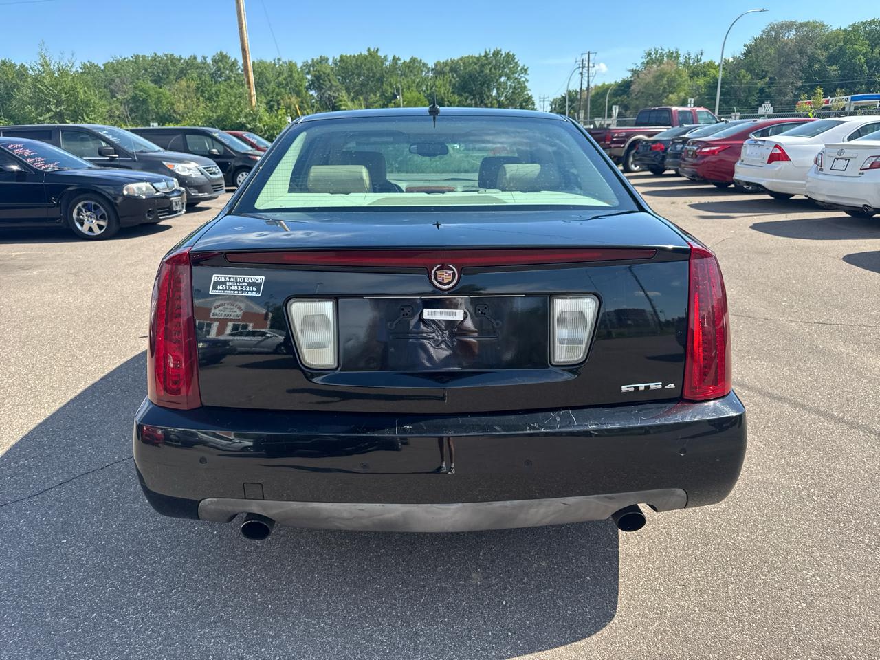 Cadillac STS 4dr Sdn V6 2006