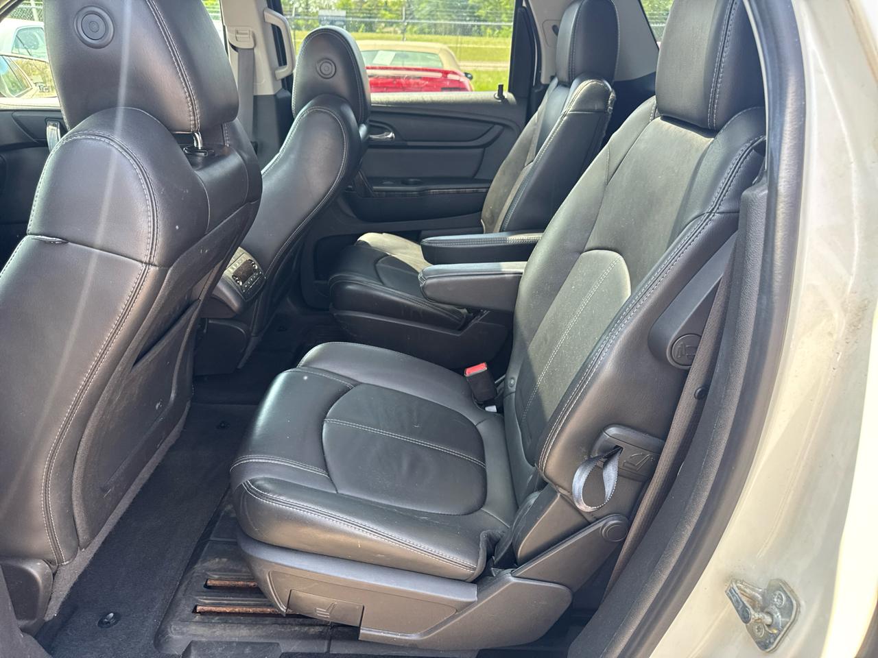 GMC Acadia AWD 4dr SLT w/SLT-1 2015