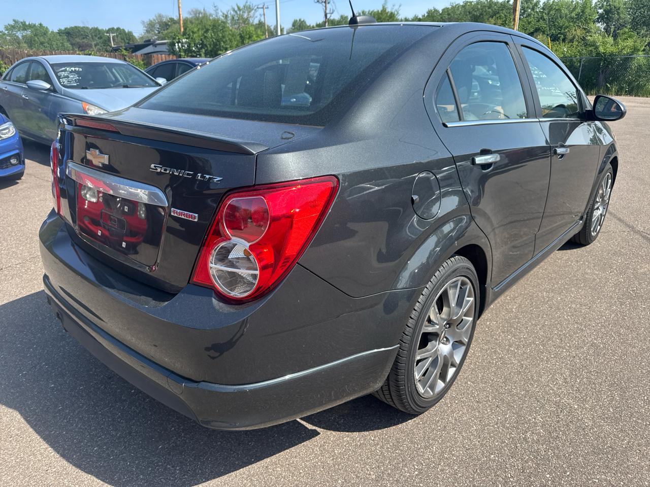 Chevrolet Sonic 4dr Sdn Auto LTZ 2015