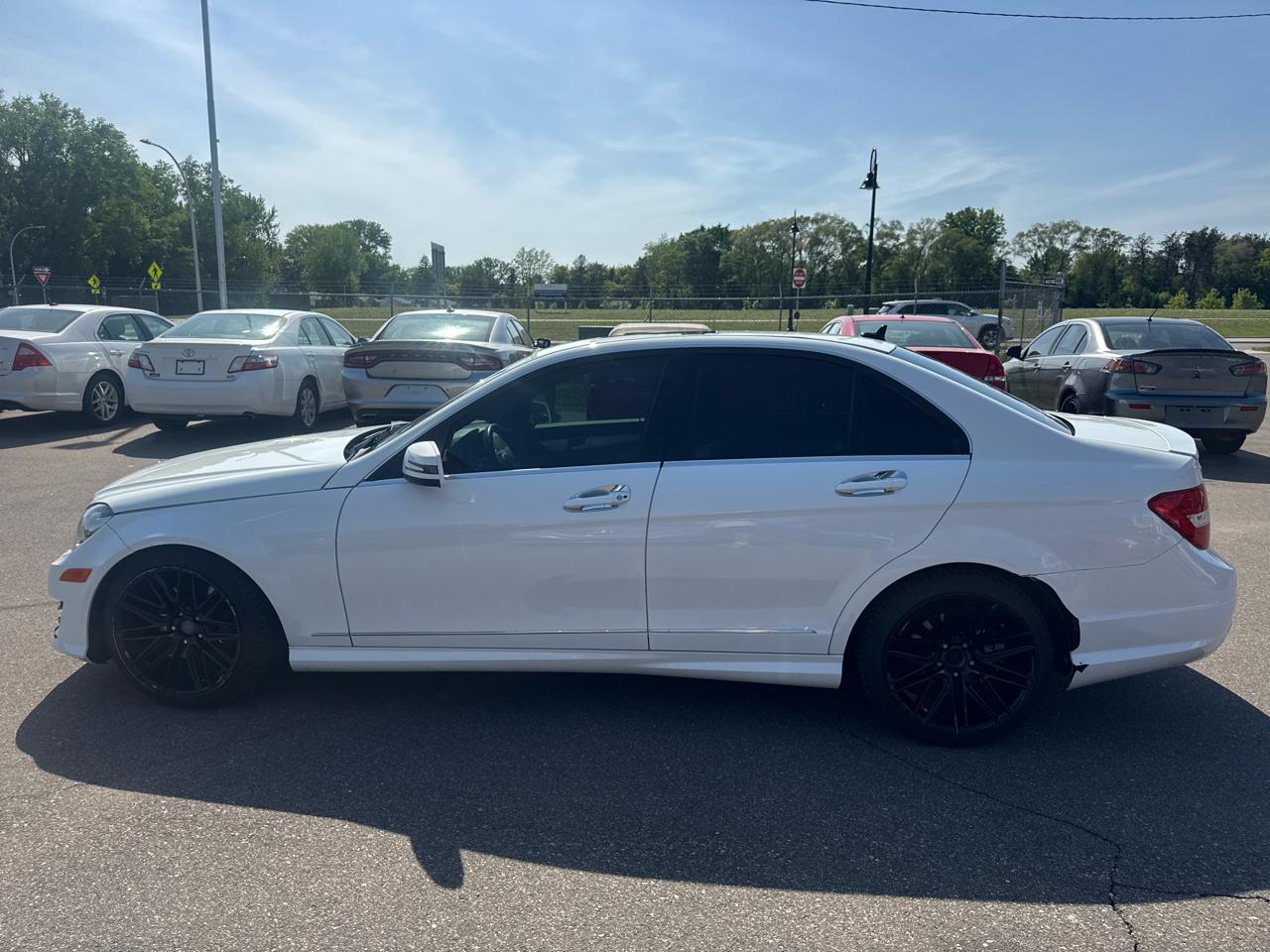 Mercedes-Benz C-Class 4dr Sdn C 300 Sport 4MATIC 2013