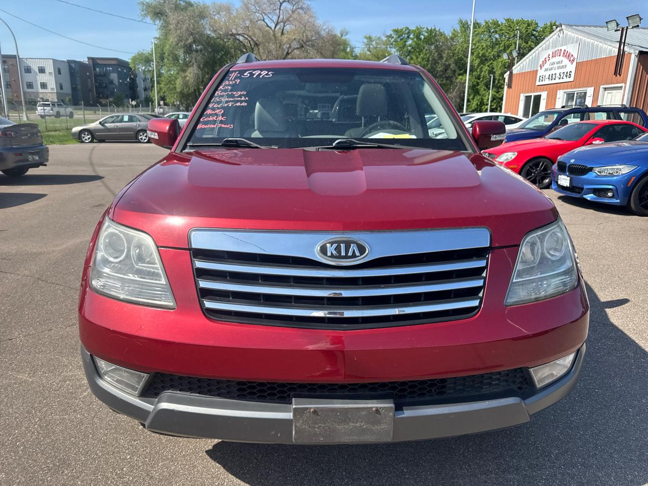 Kia Borrego 4WD 4dr V8 EX 2009