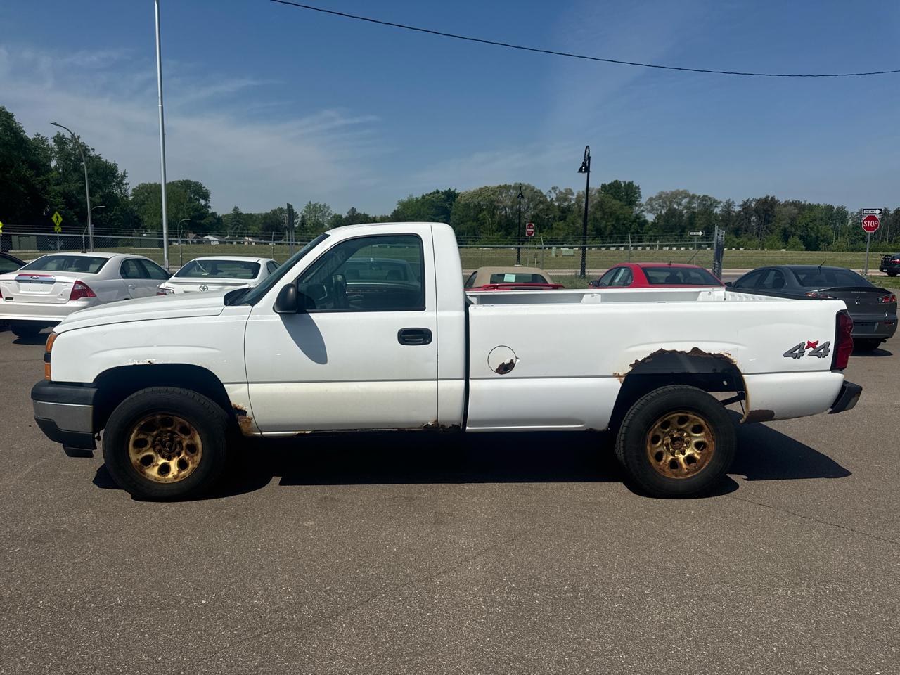 Chevrolet Silverado 1500 Classic 4WD Reg Cab 133.0" Work Truck 2007