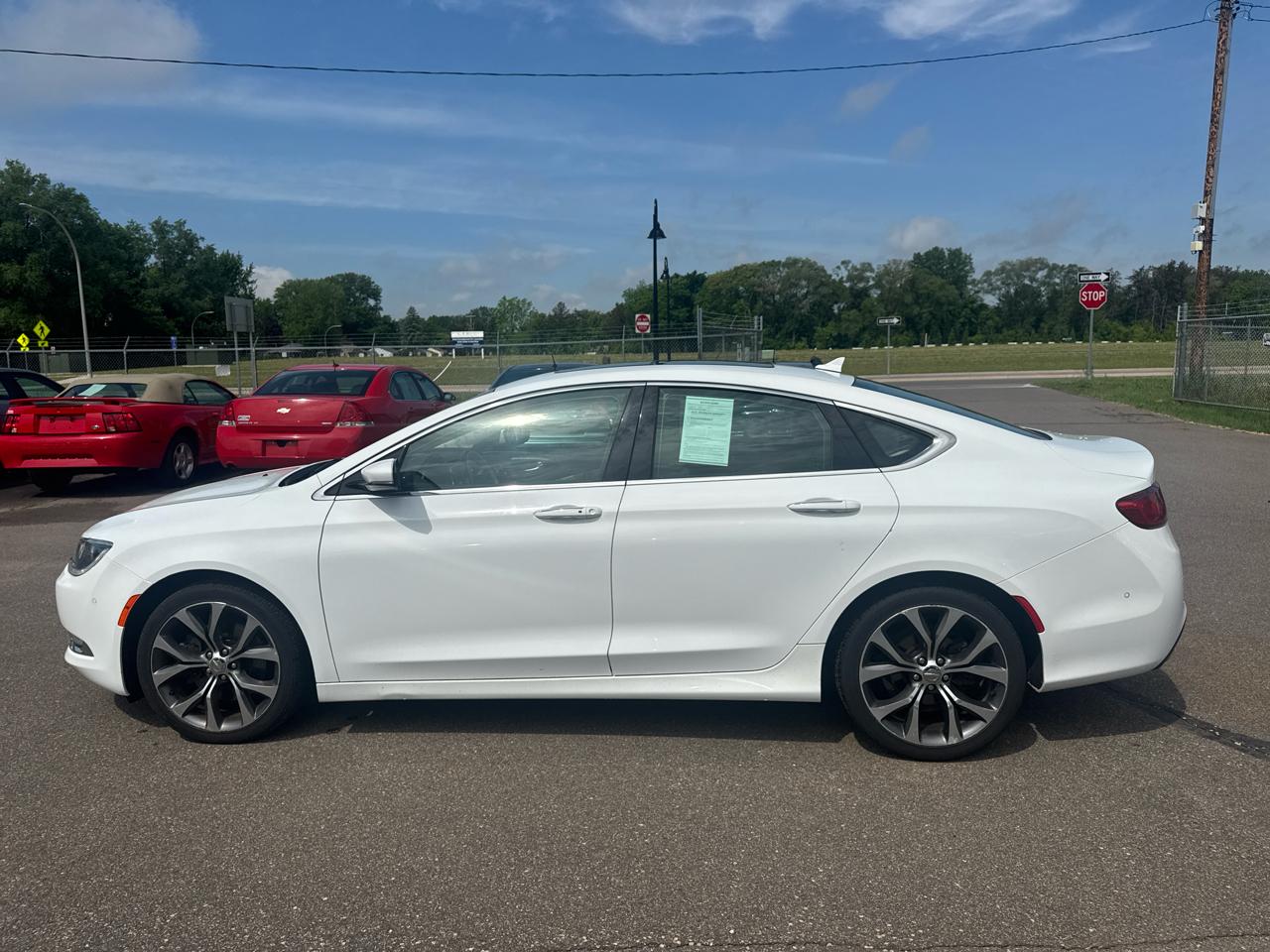 Chrysler 200 4dr Sdn C FWD 2015