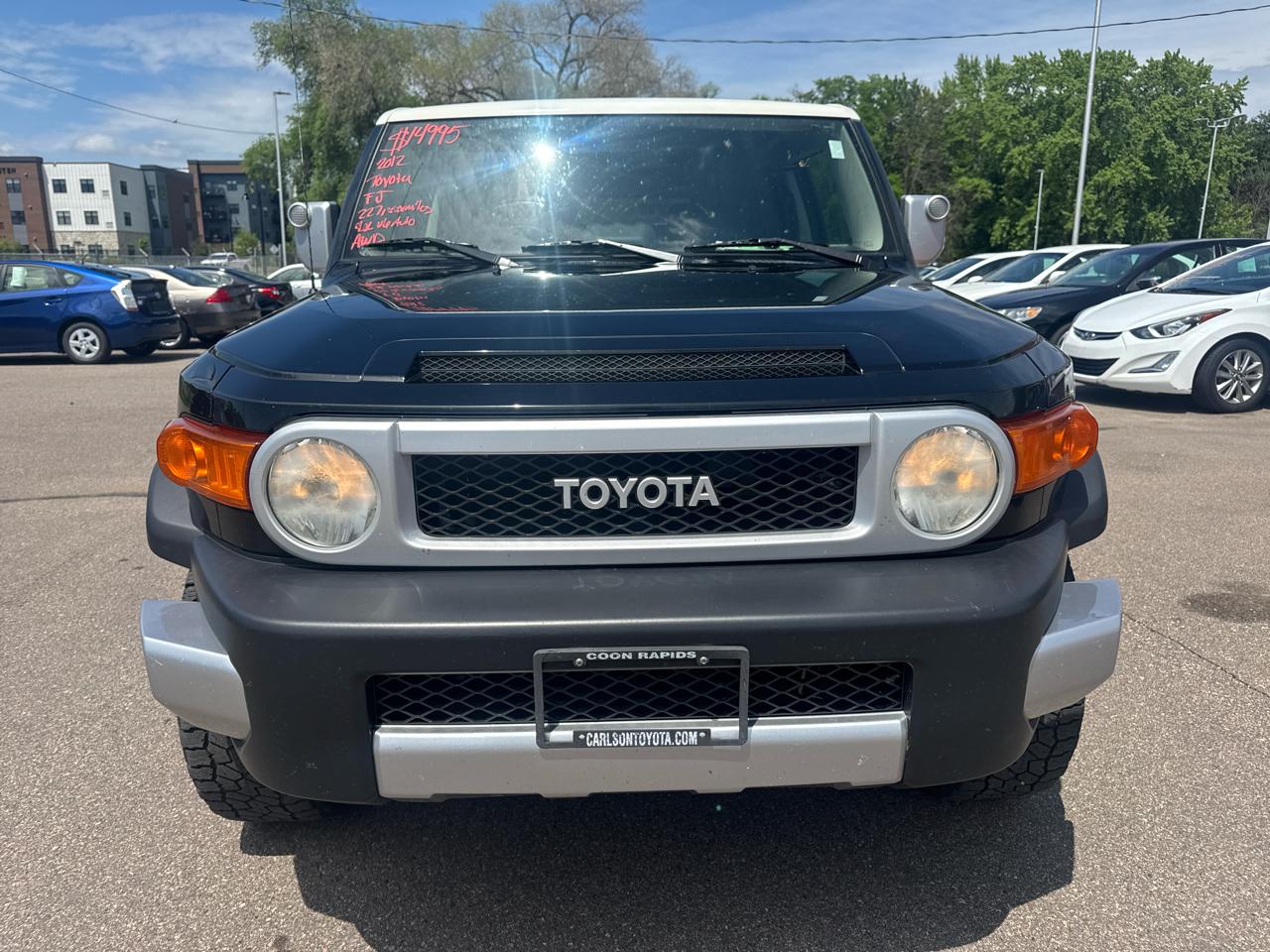 Toyota FJ Cruiser 4WD 4dr Man (Natl) 2012