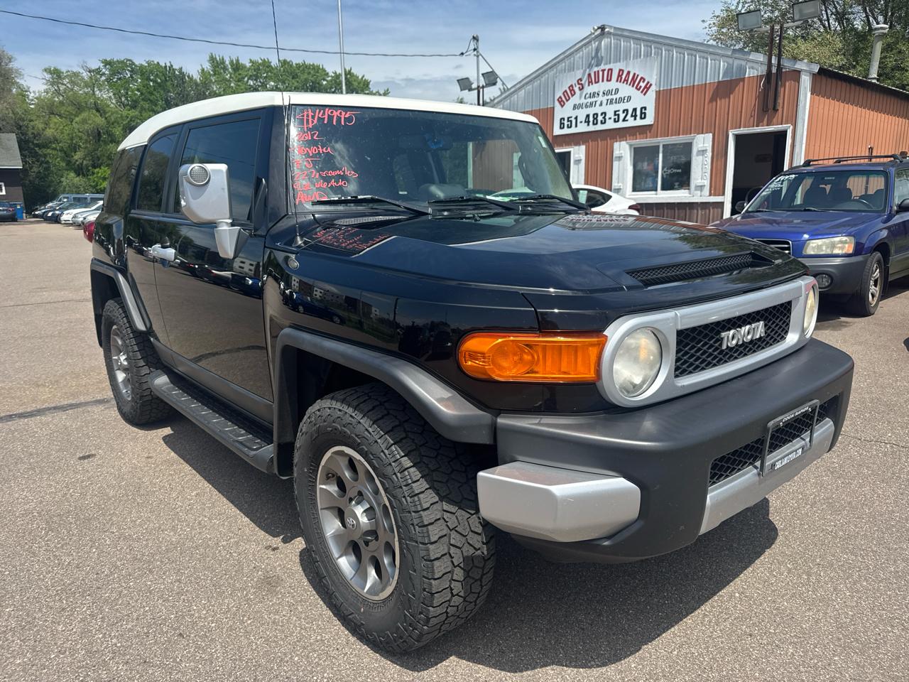 Toyota FJ Cruiser 4WD 4dr Man (Natl) 2012