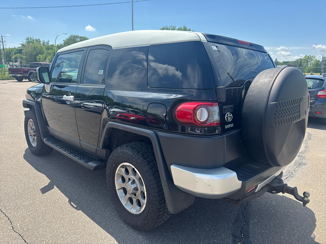 Toyota FJ Cruiser 4WD 4dr Man (Natl) 2012