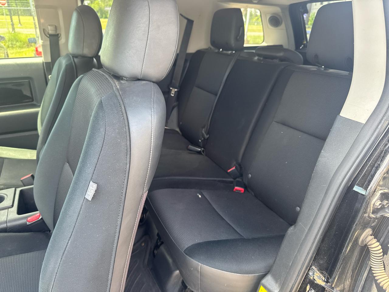 Toyota FJ Cruiser 4WD 4dr Man (Natl) 2012
