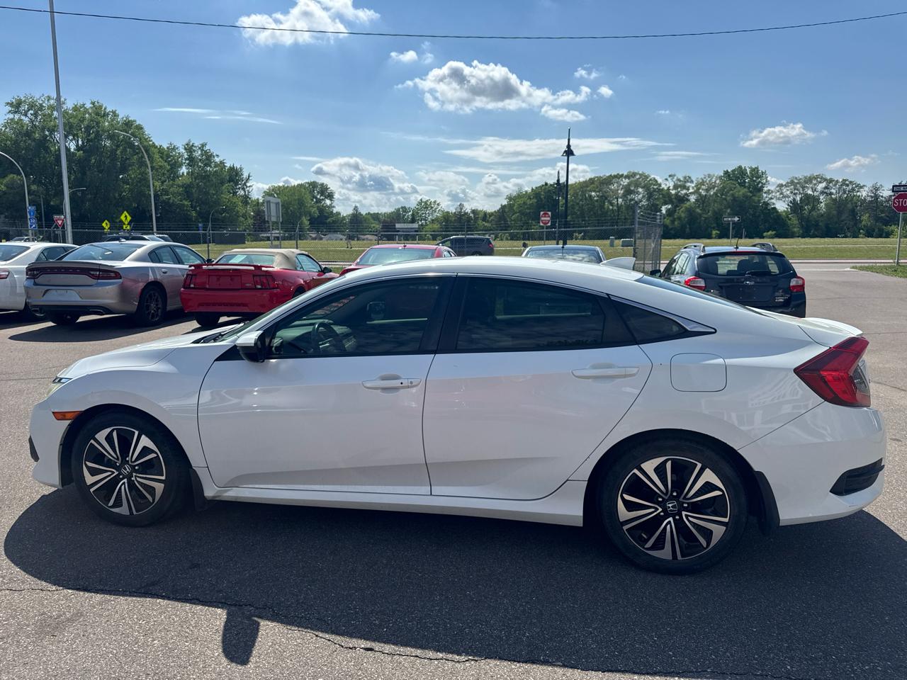 Honda Civic Sedan 4dr CVT EX-L 2016