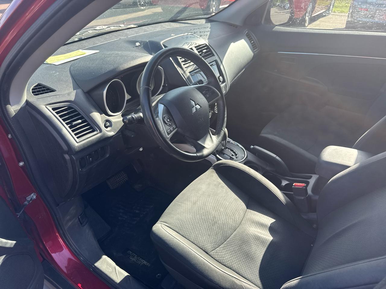 Mitsubishi Outlander Sport 2WD 4dr Man ES 2014