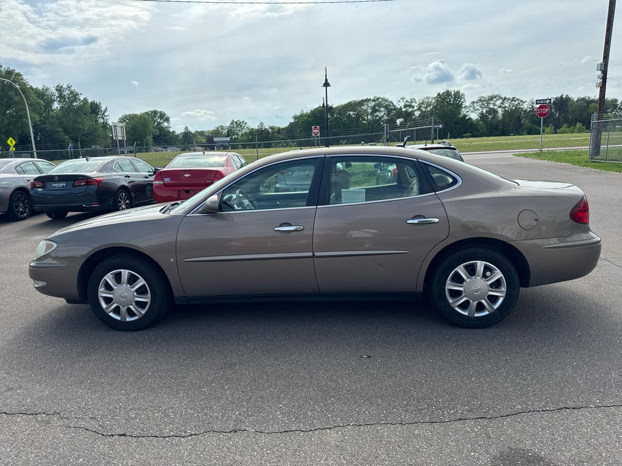 Buick LaCrosse 4dr Sdn CX 2006