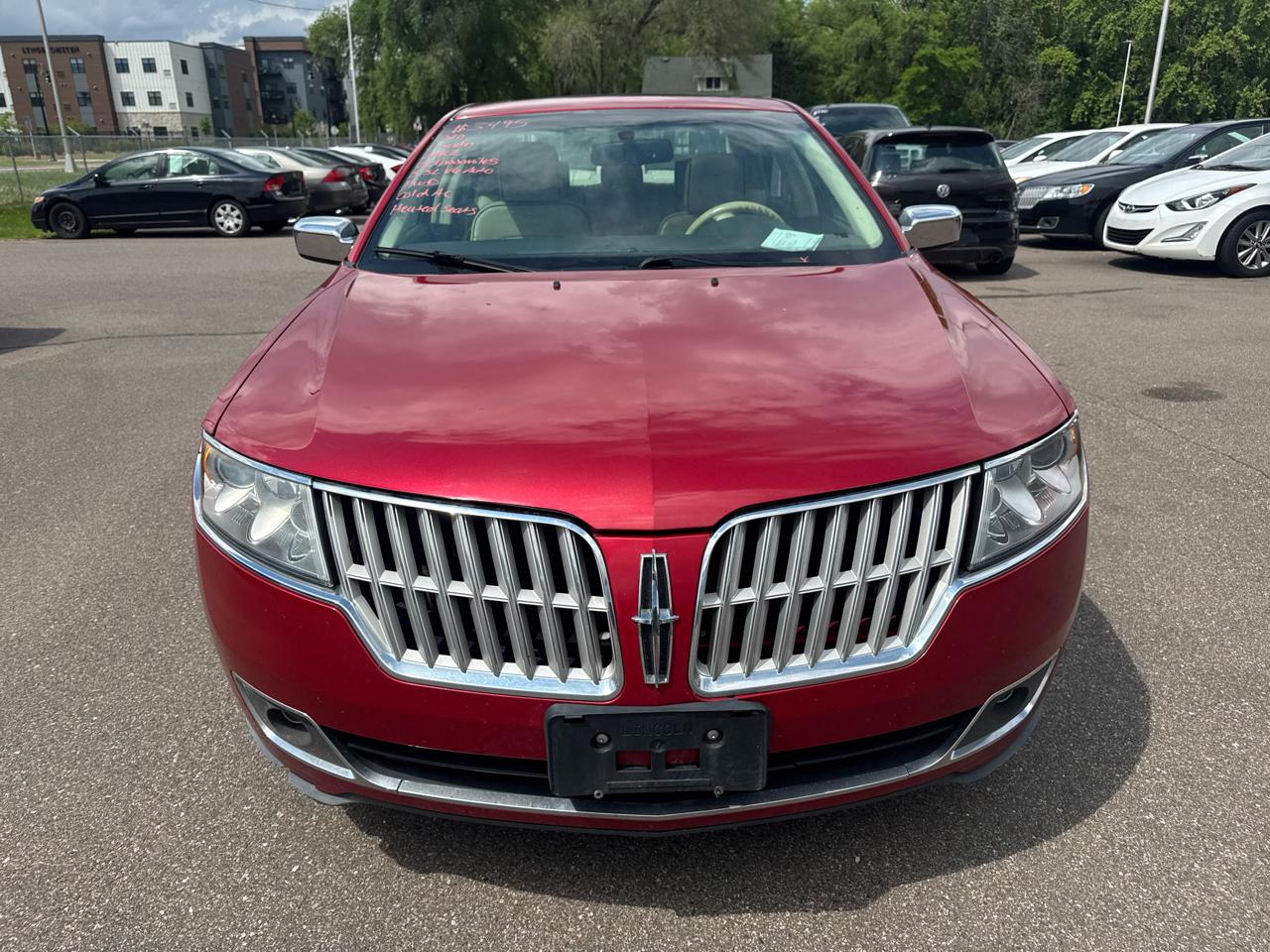 Lincoln MKZ 4dr Sdn FWD 2010