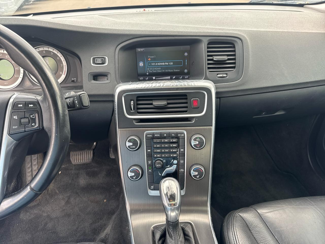 Volvo S60 4dr Sdn T5 AWD 2013
