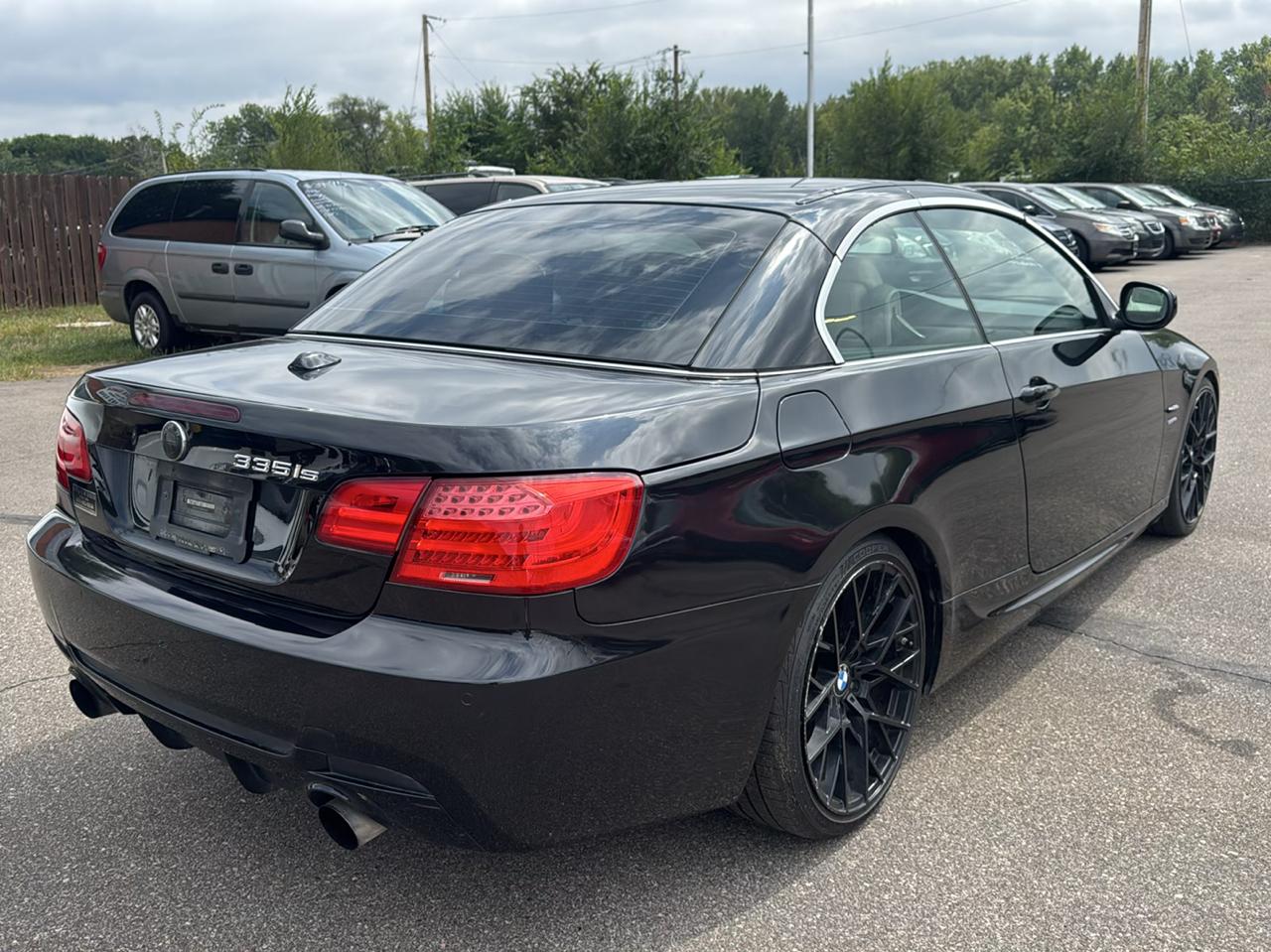 BMW 3 Series 2dr Conv 335is 2011