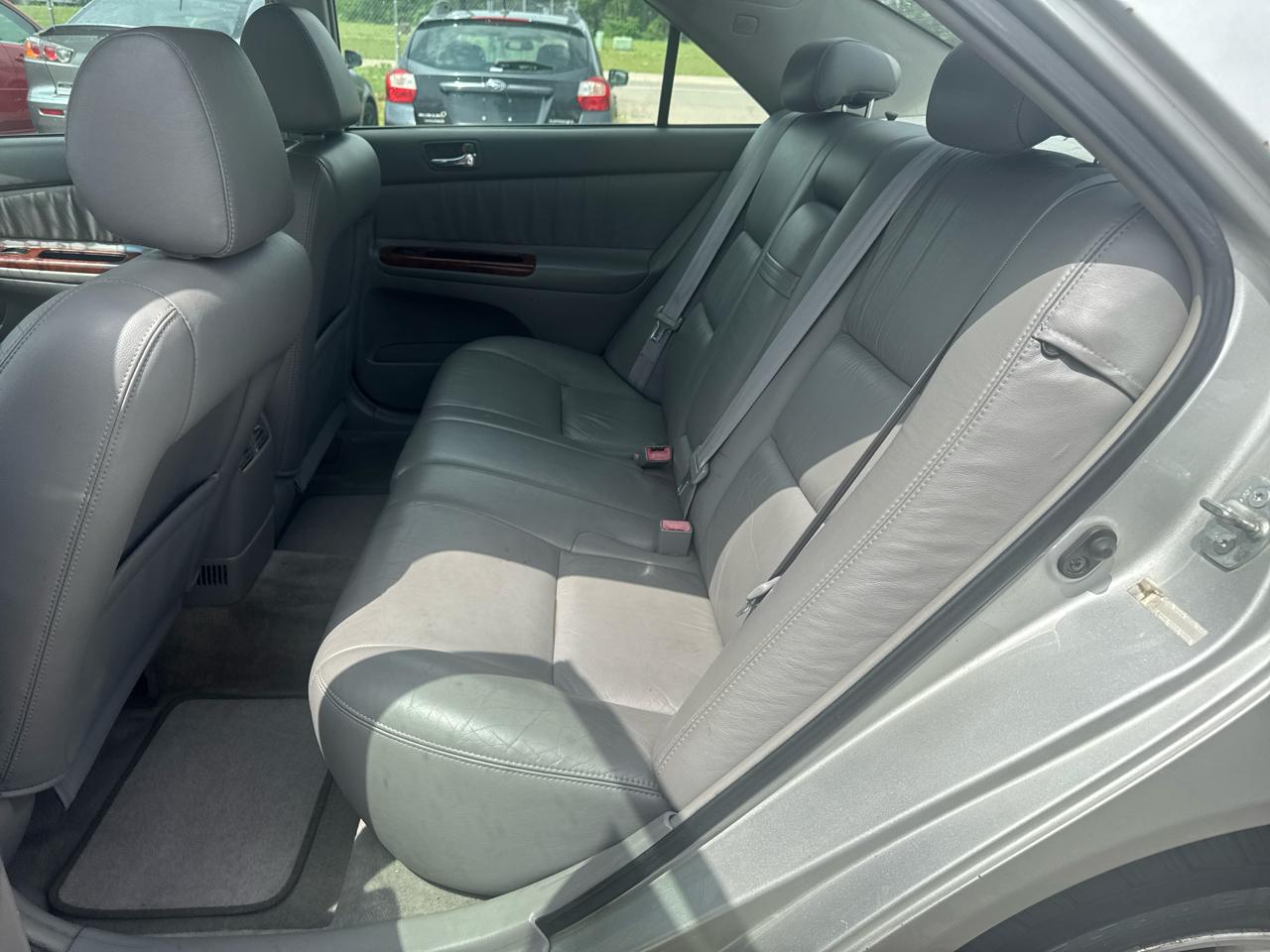 Toyota Camry 4dr Sdn XLE Auto (Natl) 2003