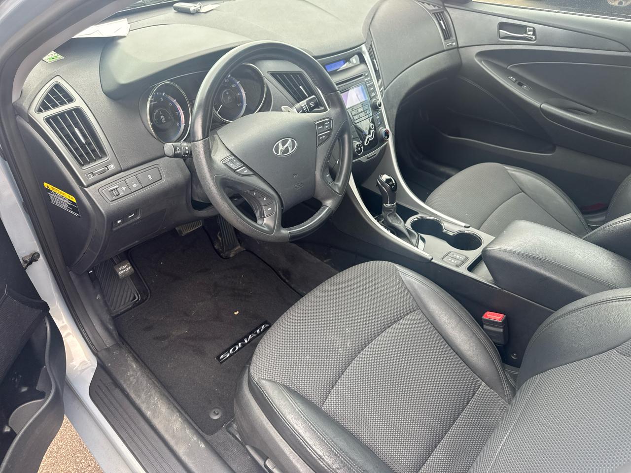 Hyundai Sonata 4dr Sdn 2.4L Auto SE 2013