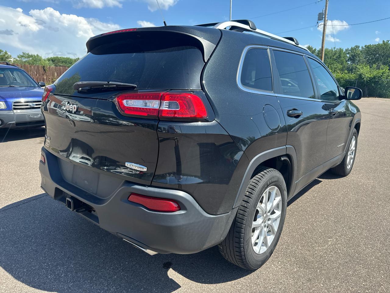 Jeep Cherokee 4WD 4dr Latitude 2015
