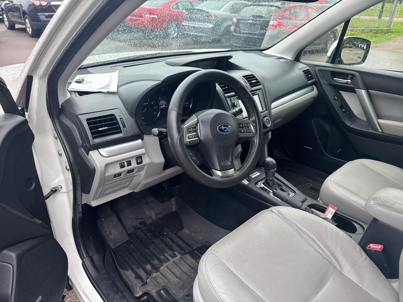 Subaru Forester 4dr CVT 2.5i Touring PZEV 2015