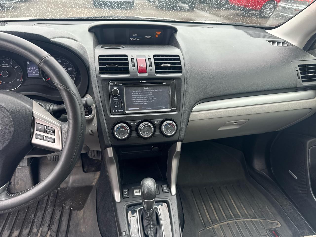 Subaru Forester 4dr CVT 2.5i Touring PZEV 2015