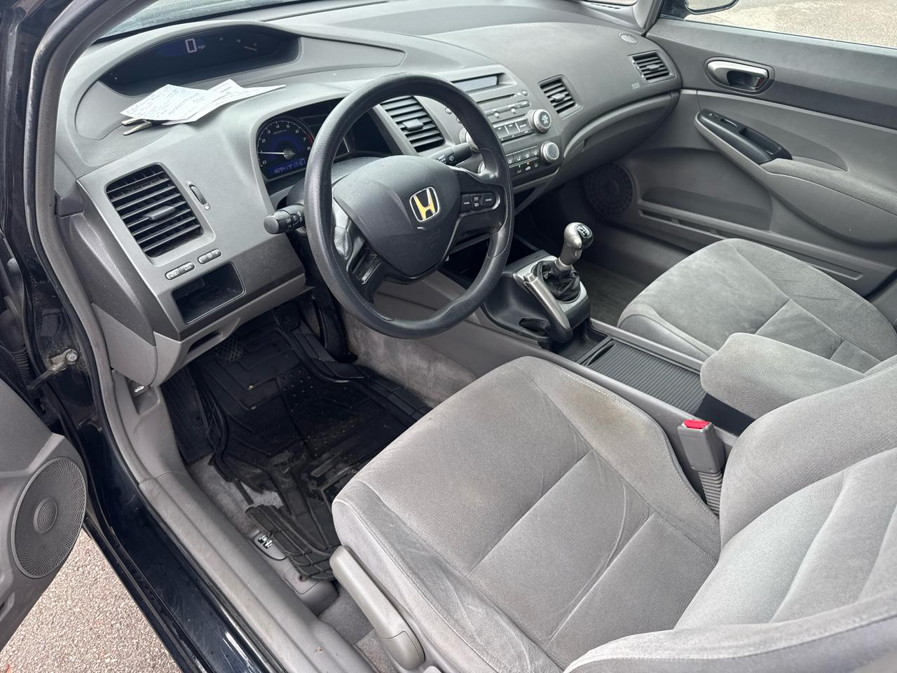 Honda Civic Sdn 4dr MT LX 2007