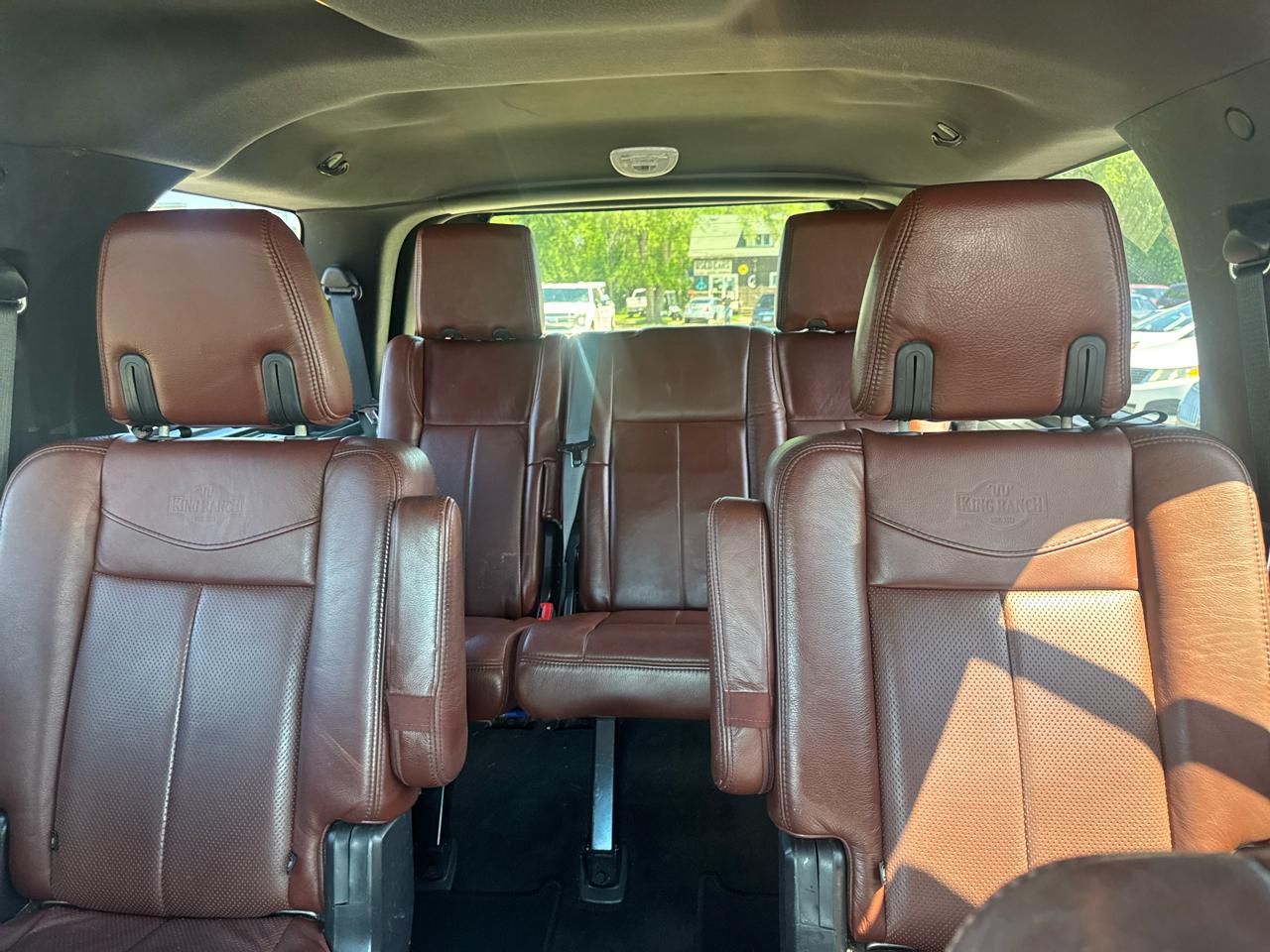 Ford Expedition 4WD 4dr King Ranch 2014