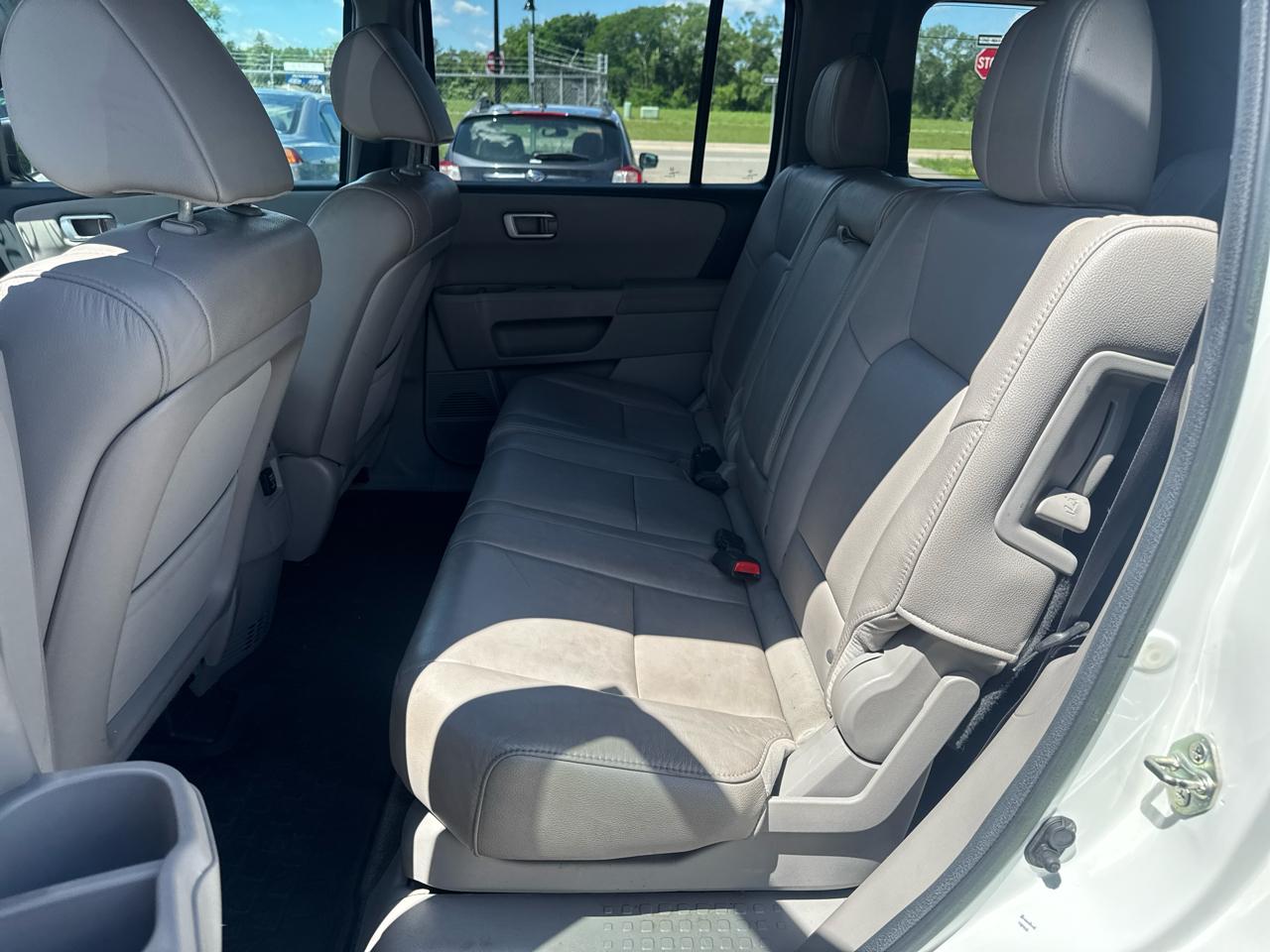 Honda Pilot 4WD 4dr EX-L 2012