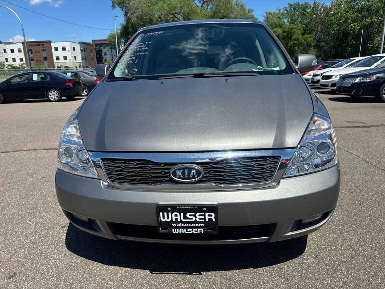 Kia Sedona 4dr LWB EX 2011
