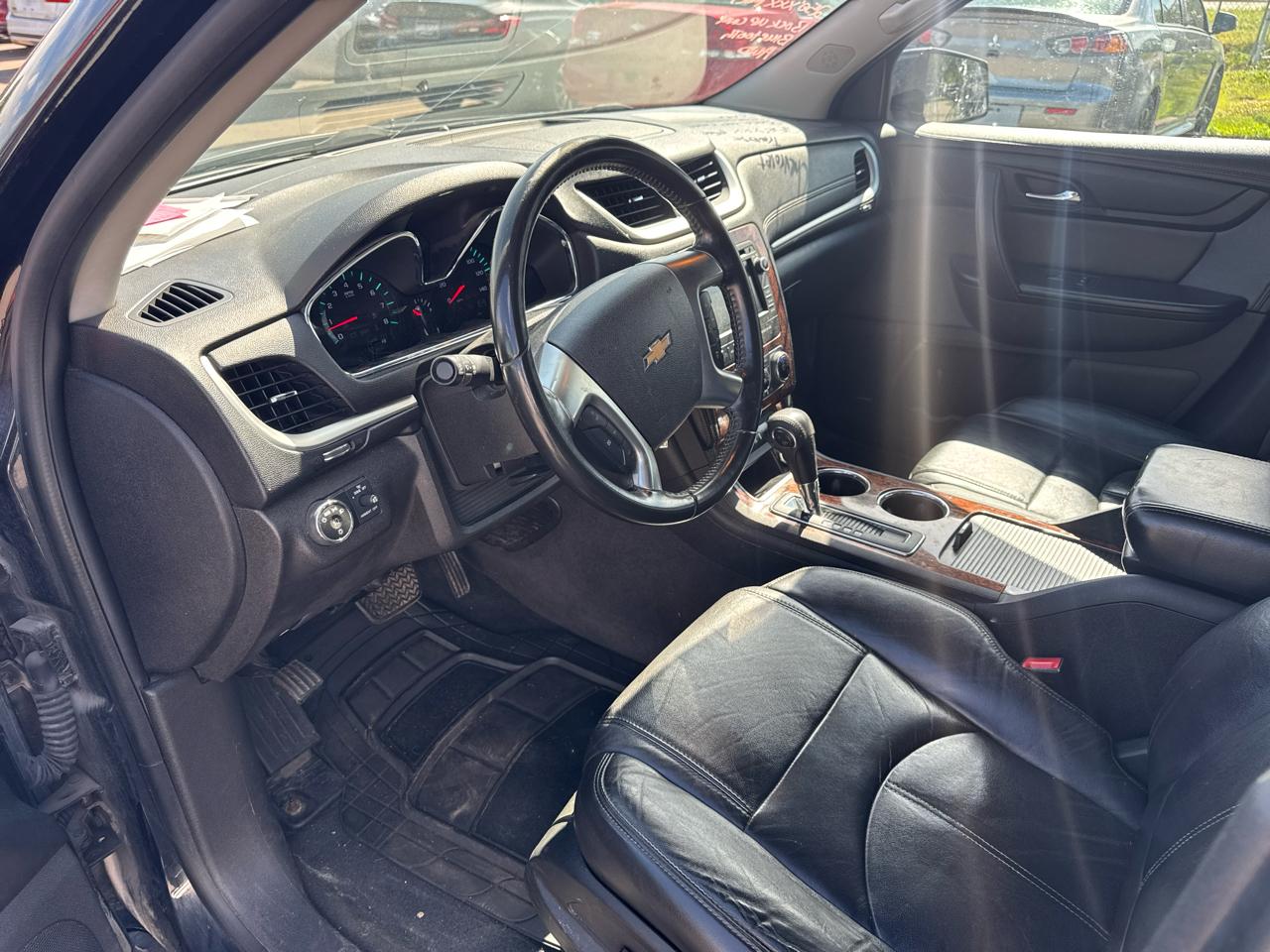 Chevrolet Traverse AWD 4dr LT w/2LT 2013