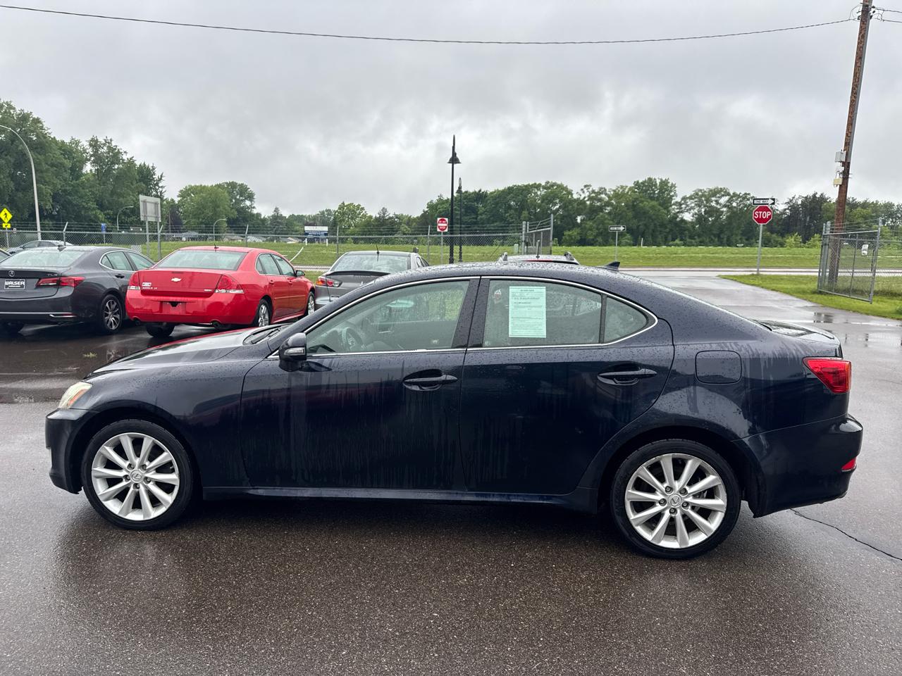 Lexus IS 250 4dr Sport Sdn Auto AWD 2010