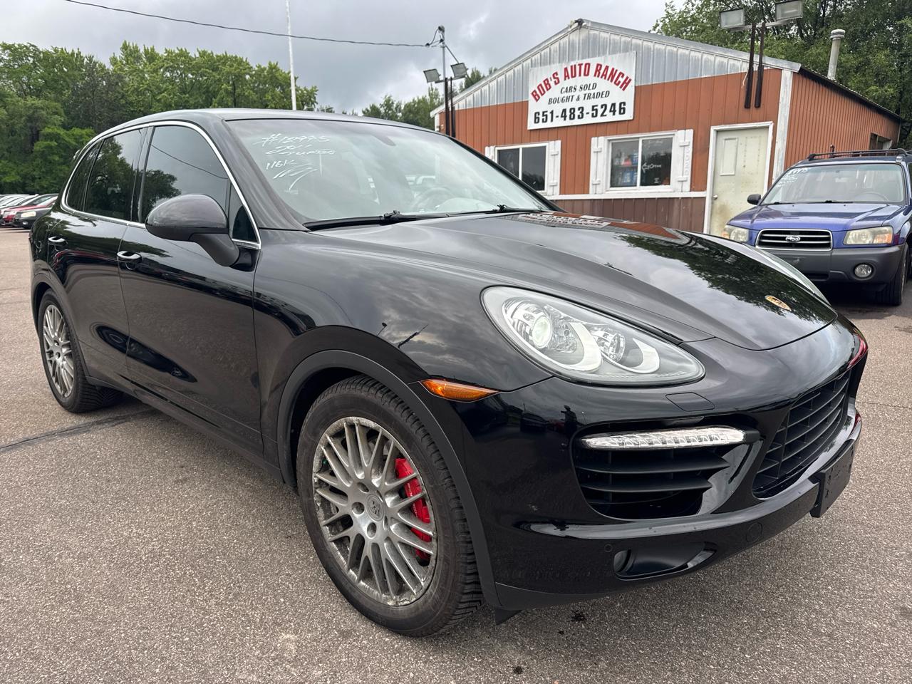 Porsche Cayenne AWD 4dr Turbo 2011