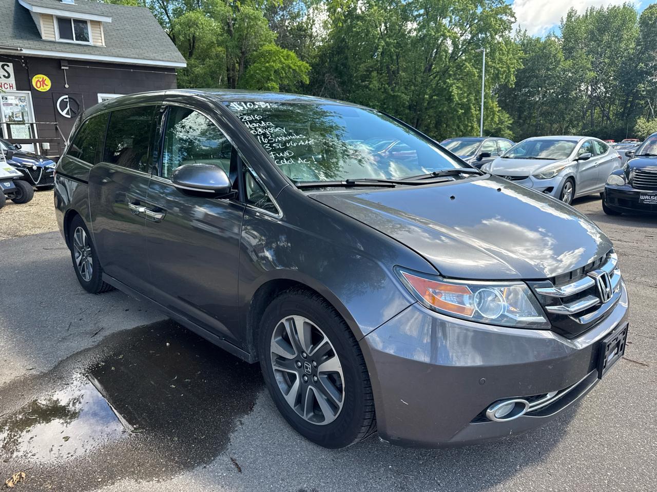 Honda Odyssey 5dr Touring 2016