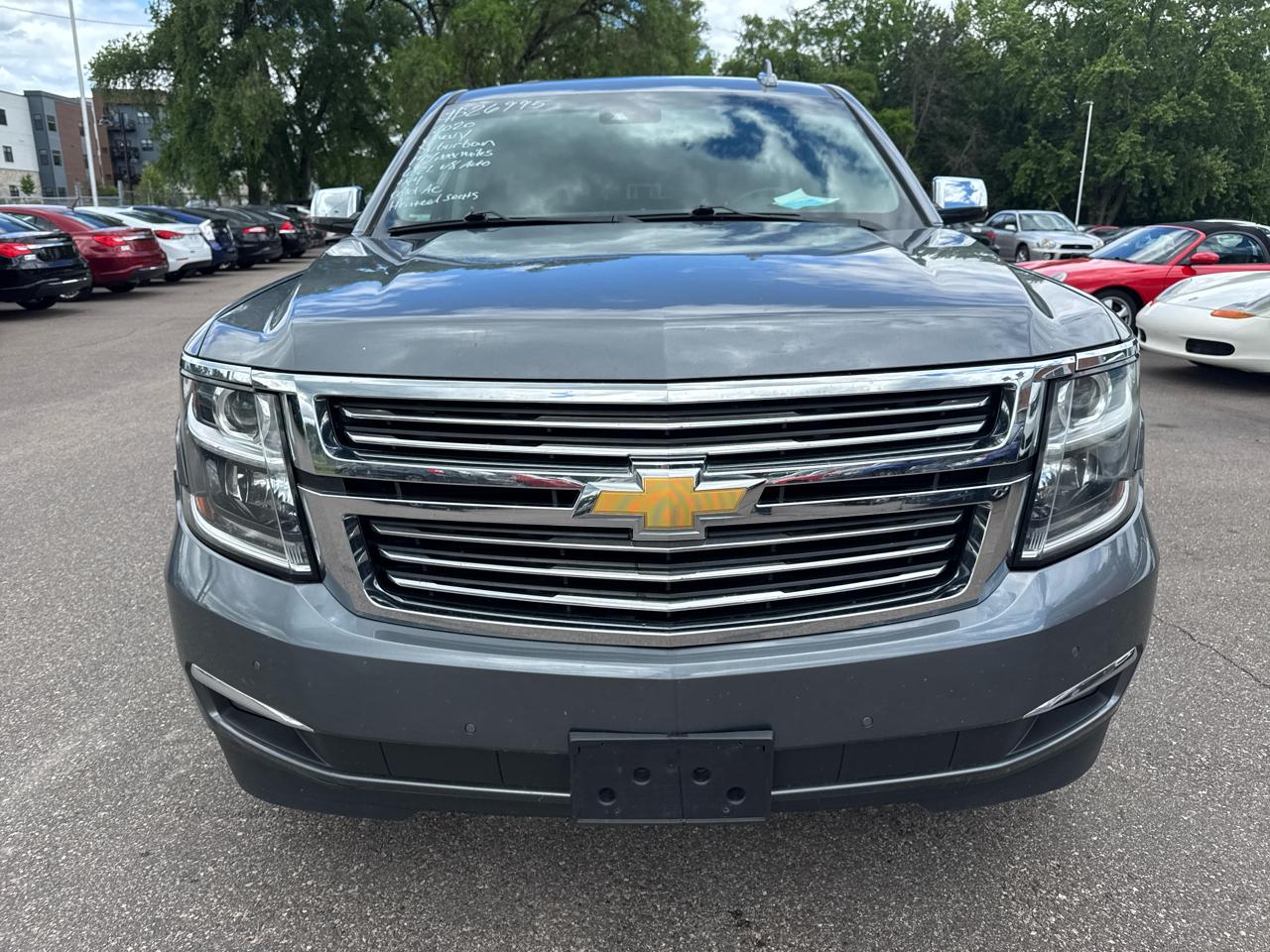 Chevrolet Suburban 4WD 4dr Premier 2020