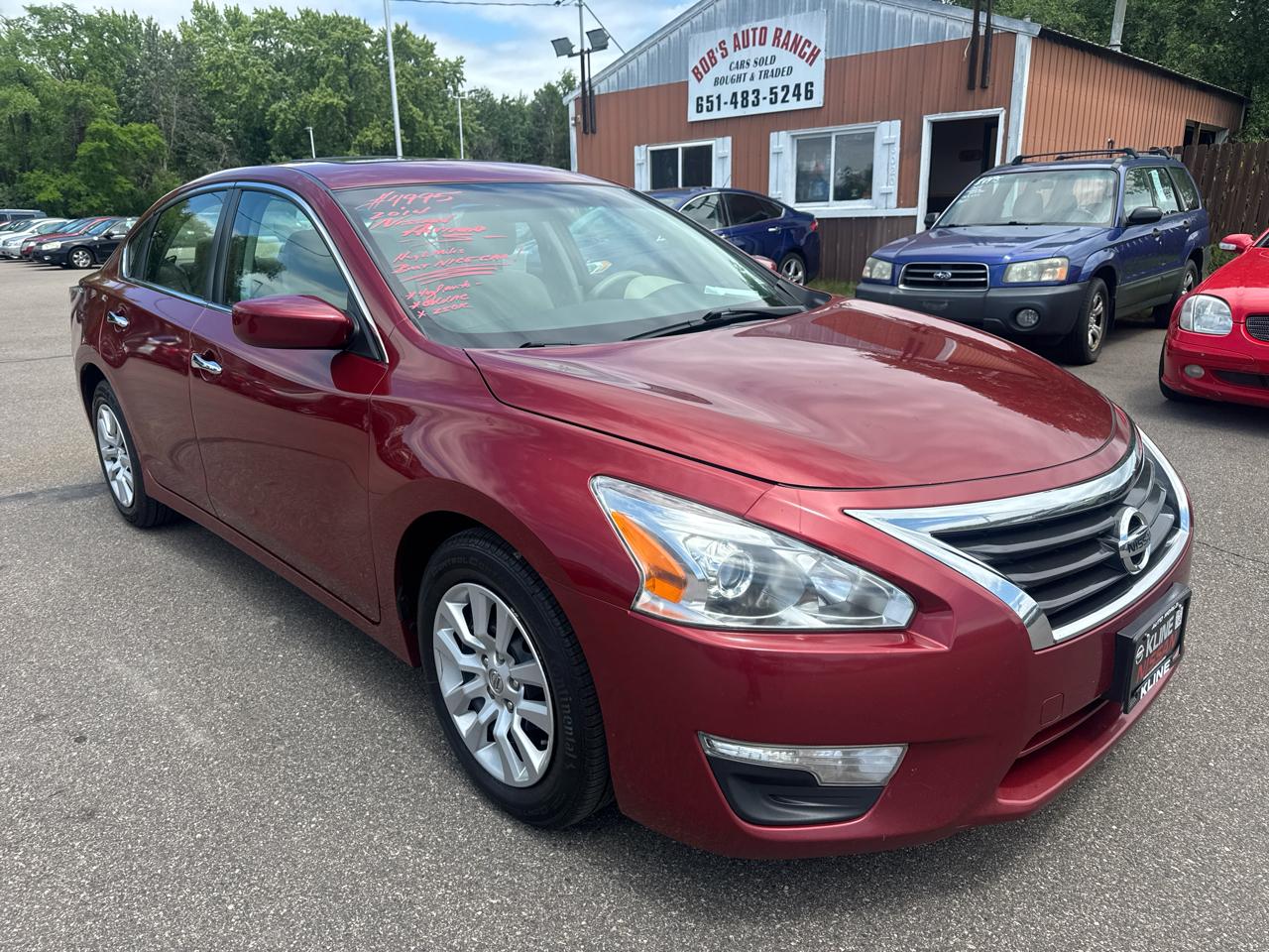 Nissan Altima 4dr Sdn I4 2.5 S 2014