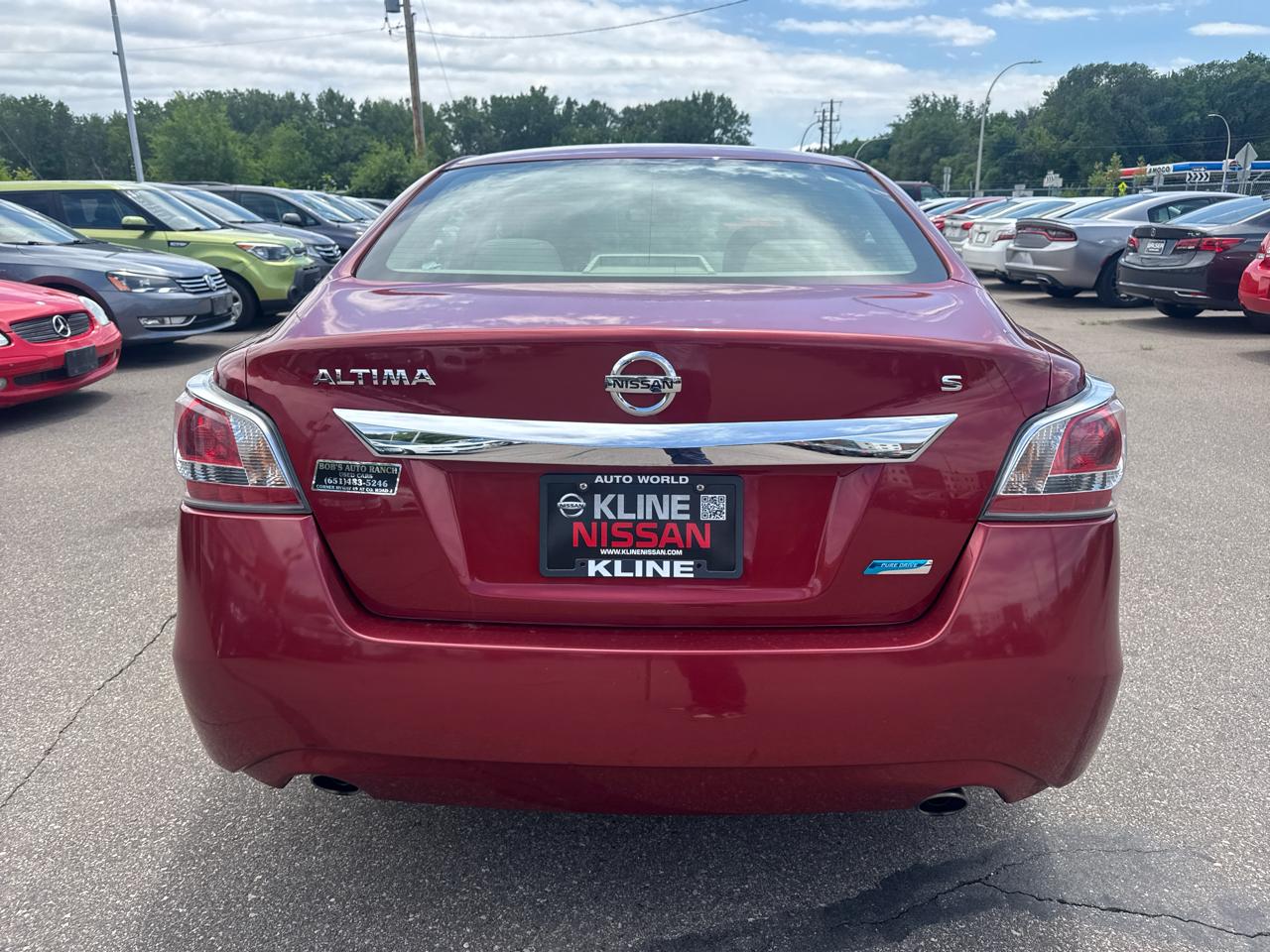 Nissan Altima 4dr Sdn I4 2.5 S 2014