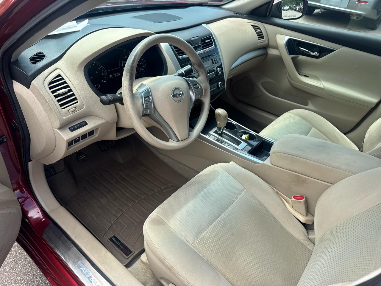 Nissan Altima 4dr Sdn I4 2.5 S 2014