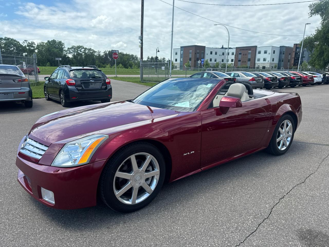 Cadillac XLR 2dr Convertible 2006