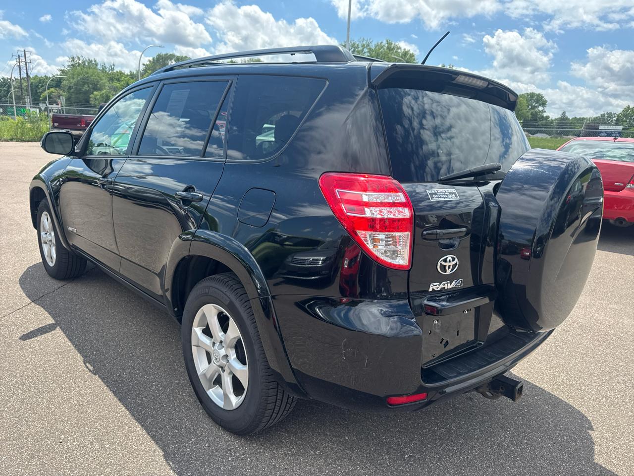 Toyota RAV4 4WD 4dr 4-cyl 4-Spd AT Ltd (Natl) 2011