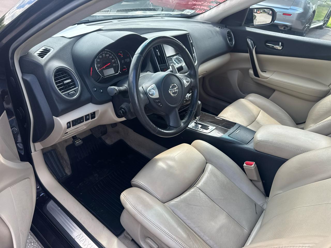 Nissan Maxima 4dr Sdn V6 CVT 3.5 SV w/Premium Pkg 2012