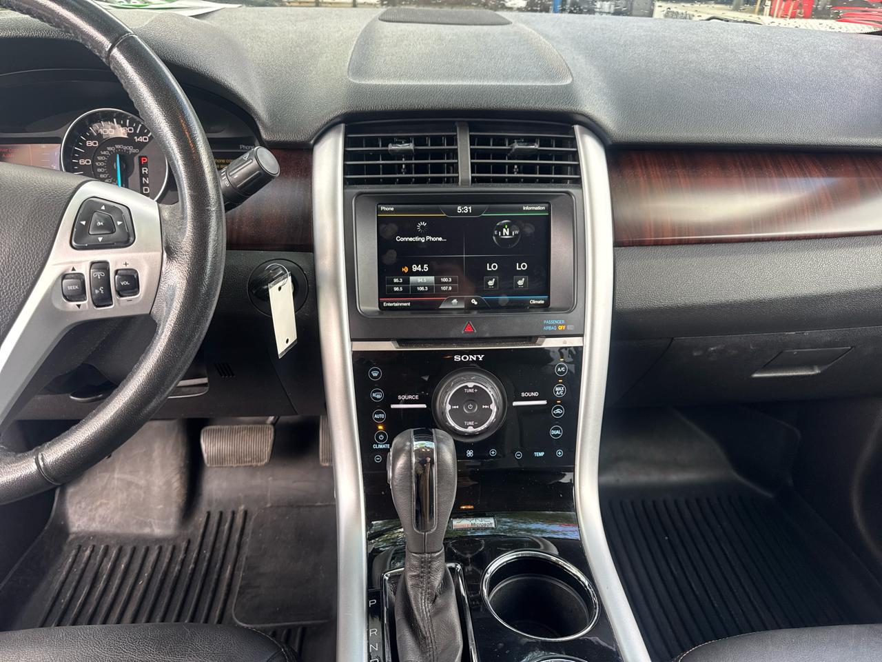 Ford Edge 4dr Limited FWD 2011