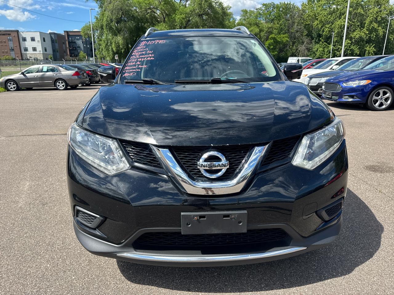 Nissan Rogue AWD 4dr SV 2015