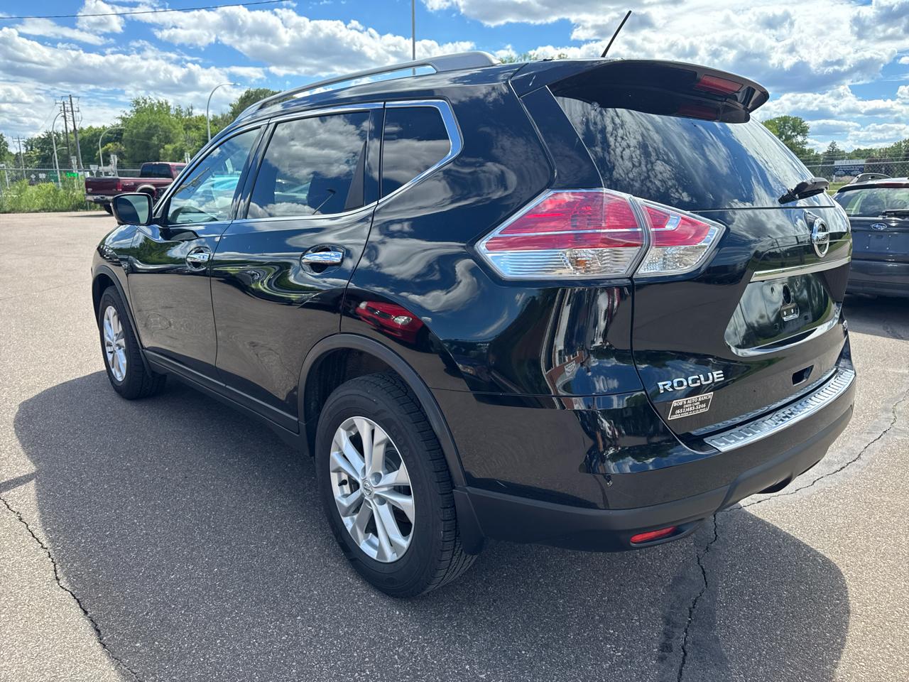 Nissan Rogue AWD 4dr SV 2015