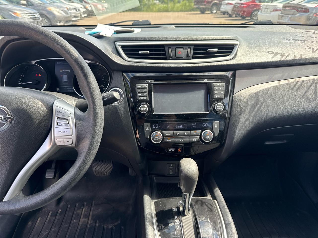 Nissan Rogue AWD 4dr SV 2015
